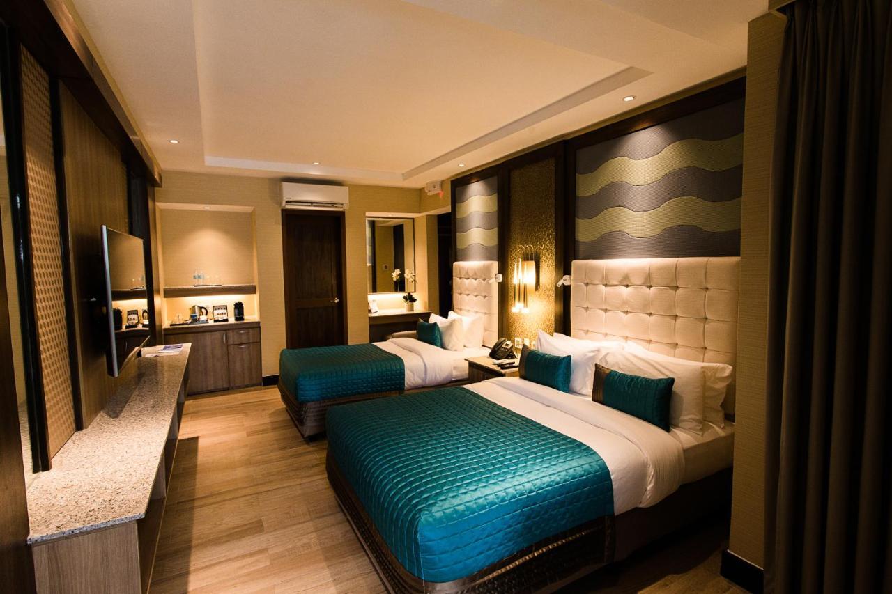 Acuatico Beach Resort & Hotel Inc. San Juan  Luaran gambar